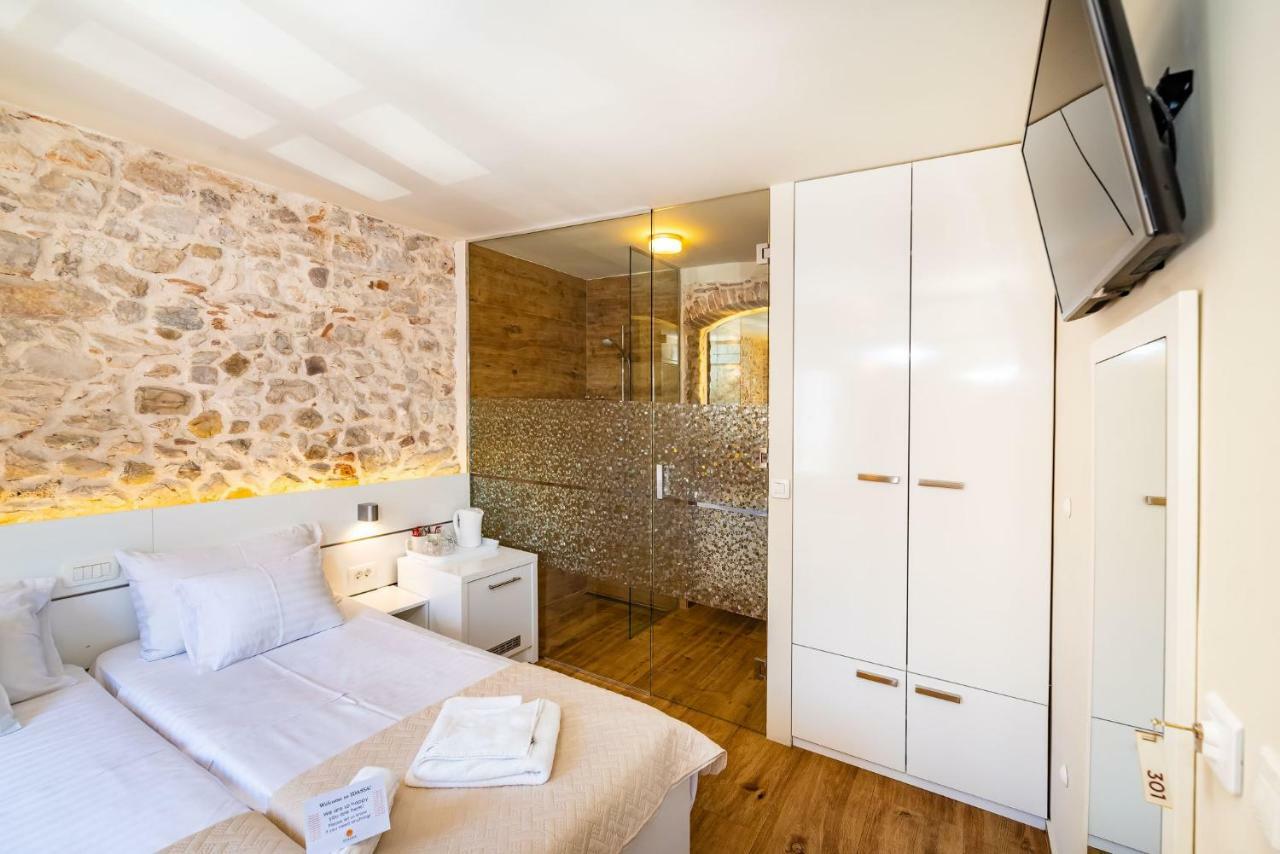 Idassa Palace Pensionat Zadar